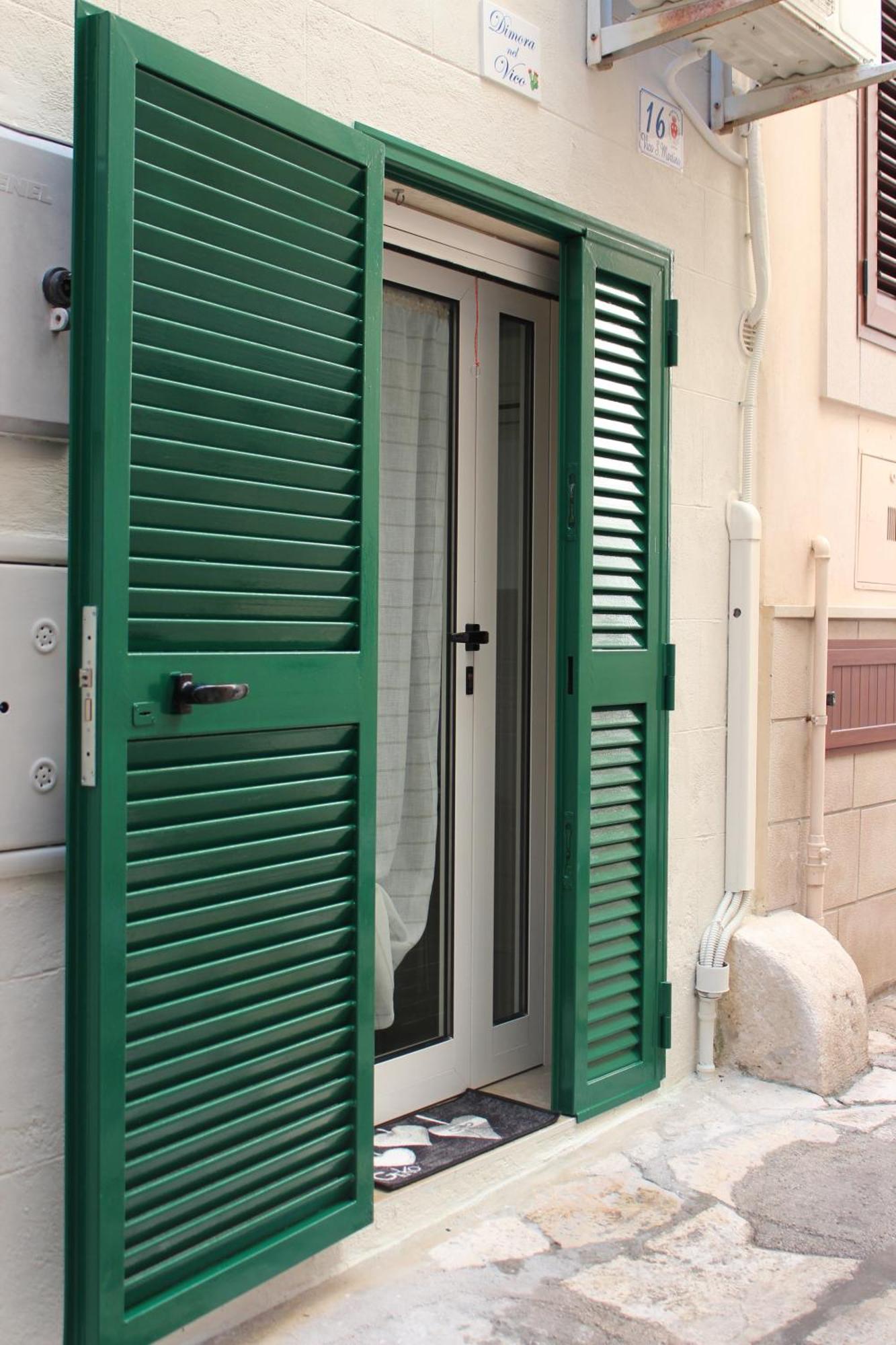 Apartamento Dimora Nel Vico Monopoli Exterior foto