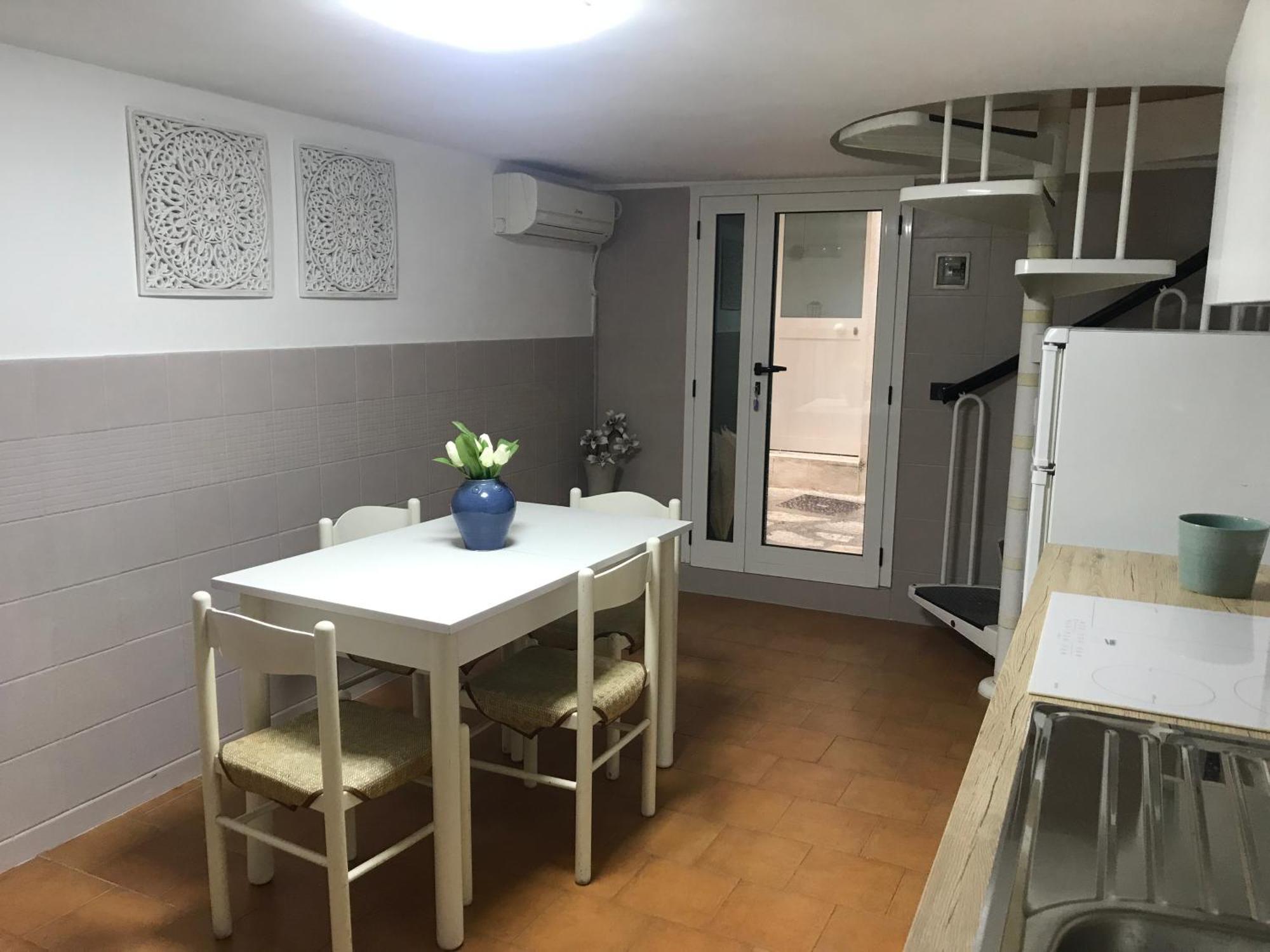 Apartamento Dimora Nel Vico Monopoli Exterior foto
